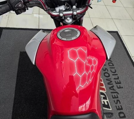imagem-https://www.socarrao.com.br/sc-vehicle-images-prod/3094077/1786124238974-8048739_5_B_84033bdad5.jpeg