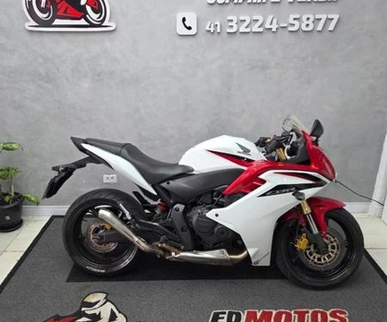 Honda CBR 600 F 2014 Branco — foto 1 de 3