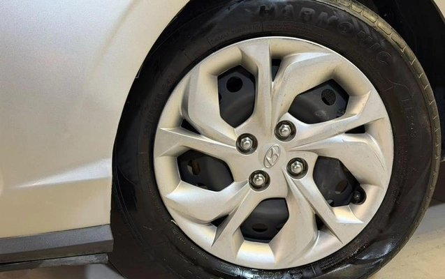 imagem-https://www.socarrao.com.br/sc-vehicle-images-prod/3094106/1789127112330-8354960_12_B_0ef86370e8.jpeg