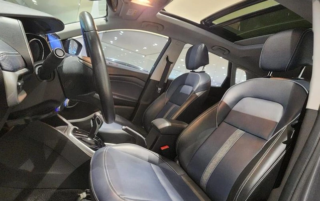 imagem-https://www.socarrao.com.br/sc-vehicle-images-prod/3094125/1786125210661-8359158_3_B_0797c7e701.jpeg