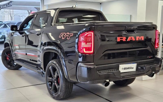 imagem-https://www.socarrao.com.br/sc-vehicle-images-prod/3094219/1786126060001-8359345_12_B_02f6074102.jpeg