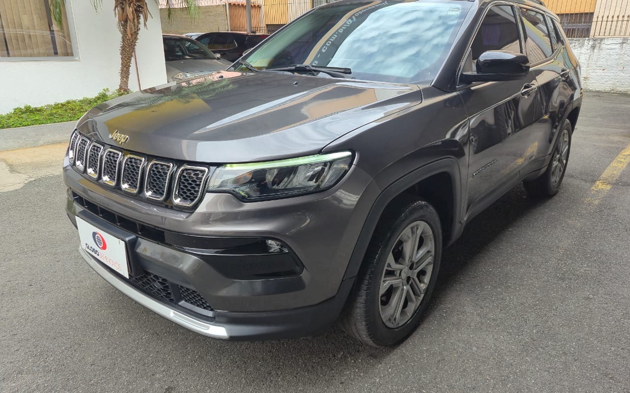 Jeep Compass 2022 Cinza — foto 1 de 3