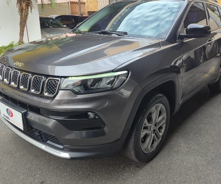 Jeep Compass 2022 Cinza — foto 1 de 3