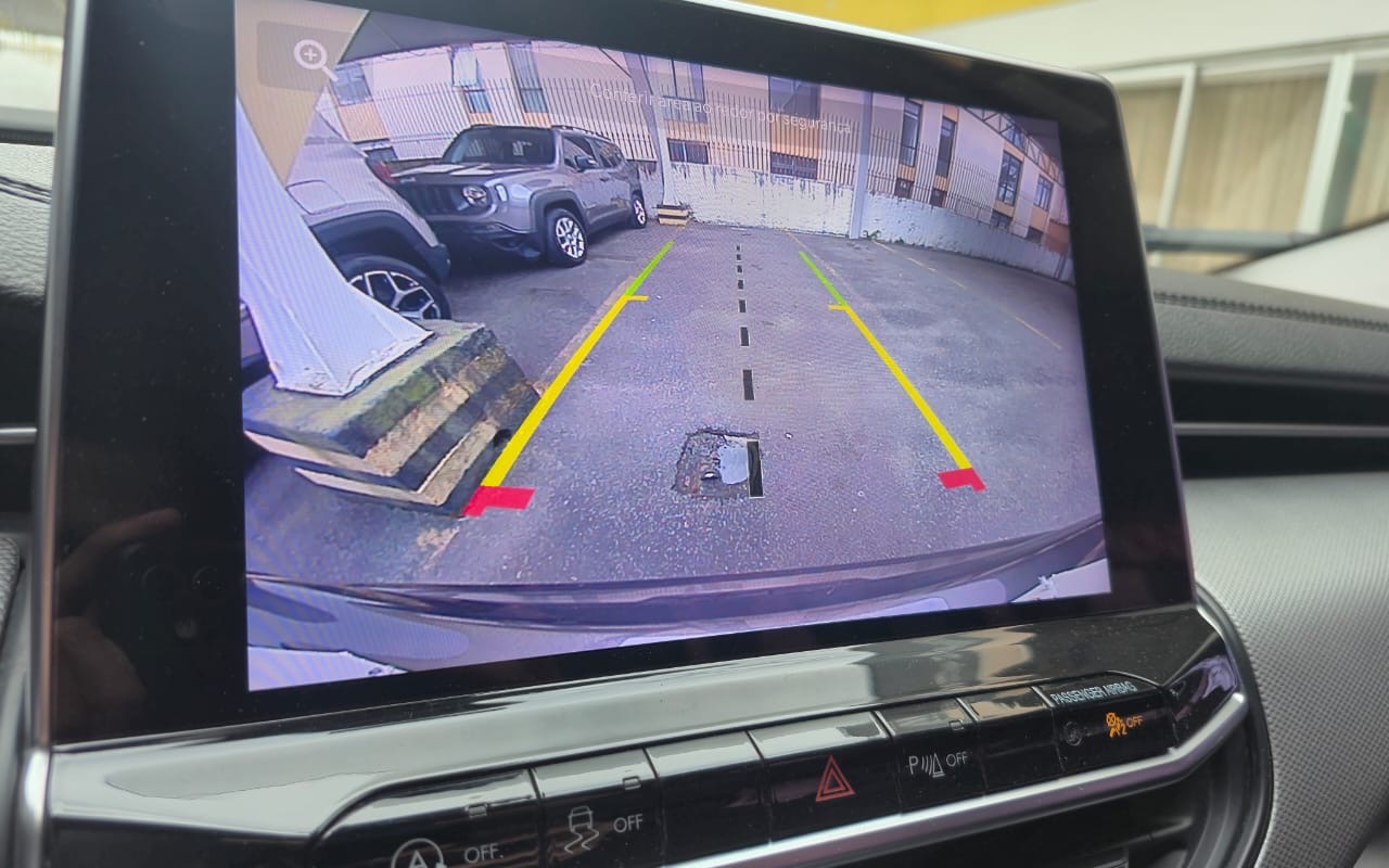 imagem-https://www.socarrao.com.br/sc-vehicle-images-prod/3094229/1786126299367-OTU5YWM3YzEtNWQxNS00Y2VlLTgwODQtNTFkYjU0NGFkZTBiLmpwZWc.jpeg