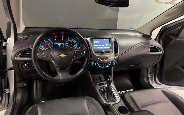 imagem-https://www.socarrao.com.br/sc-vehicle-images-prod/3094262/1786126635419-003_63dee684c8f2dac569720f7dfb606468.jpeg