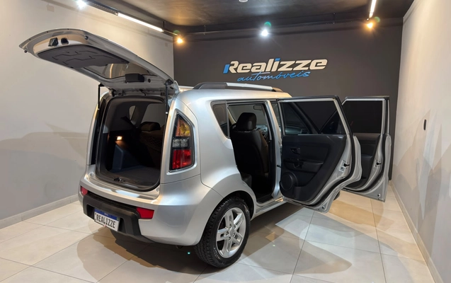 imagem-https://www.socarrao.com.br/sc-vehicle-images-prod/3094270/1786126709347-003_dc452c0ba798bcd76d1b8ba5143d3af3.jpeg