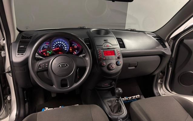 imagem-https://www.socarrao.com.br/sc-vehicle-images-prod/3094270/1786126709348-003_79f5606a8d4bf5fafd3faa48cf67f933.jpeg