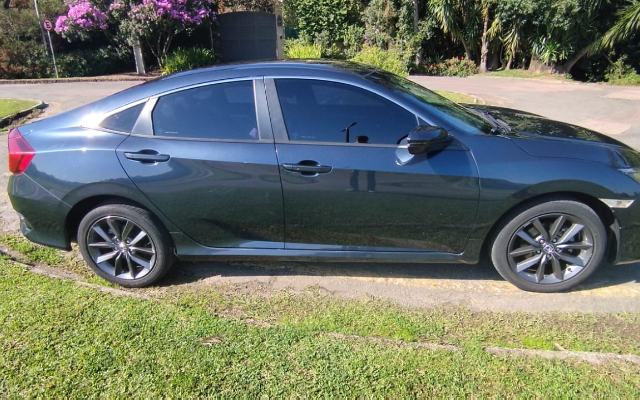 imagem-https://www.socarrao.com.br/sc-vehicle-images-prod/3094312/1787163363954-Y2l2aWMgMDMuanBn.jpg