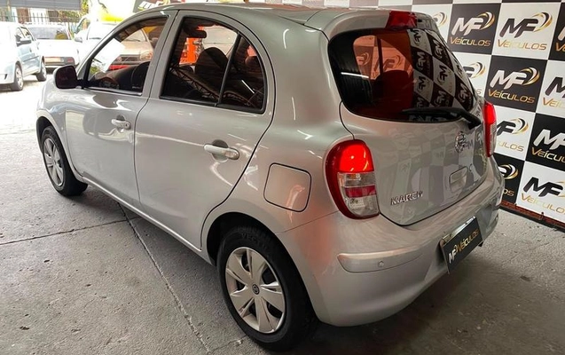 imagem-https://www.socarrao.com.br/sc-vehicle-images-prod/3094335/1786220086227-8359432_7_B_8cec8bbff3.jpeg