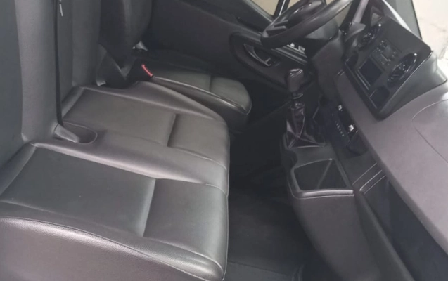 imagem-https://www.socarrao.com.br/sc-vehicle-images-prod/3094356/1786128728992-NDAxYWY1MjAtNWI3MC00YTQ1LWE1ODMtZmY1Mjc0OTA4ZmU0LmpwZw.jpg