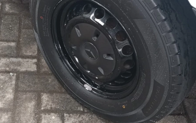 imagem-https://www.socarrao.com.br/sc-vehicle-images-prod/3094356/1786128729058-MGEyZjgwOTgtZWVlYi00NjU0LTkzYWItMjlhNjc1MWMyOGJmLmpwZw.jpg