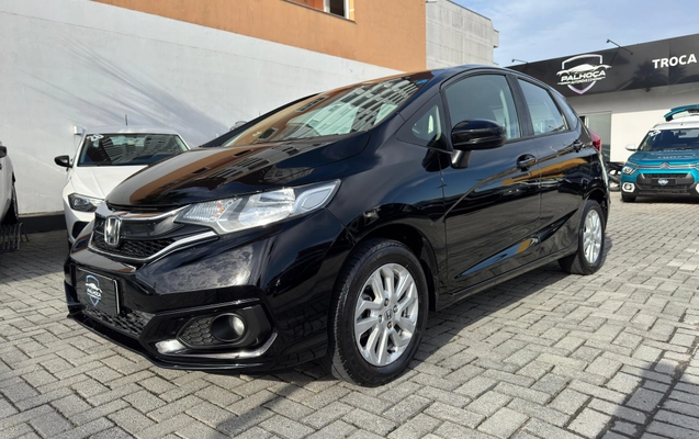 imagem-https://www.socarrao.com.br/sc-vehicle-images-prod/3094391/1786129231393-338fb9c4d4944e4c84a3d7745abfaa7f_1786129155033.jpg