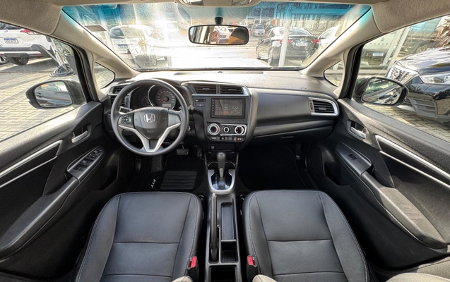 imagem-https://www.socarrao.com.br/sc-vehicle-images-prod/3094391/1786129231395-e4a1f712355b479fb4ced3b0615a1e7a_1786129155037.jpg