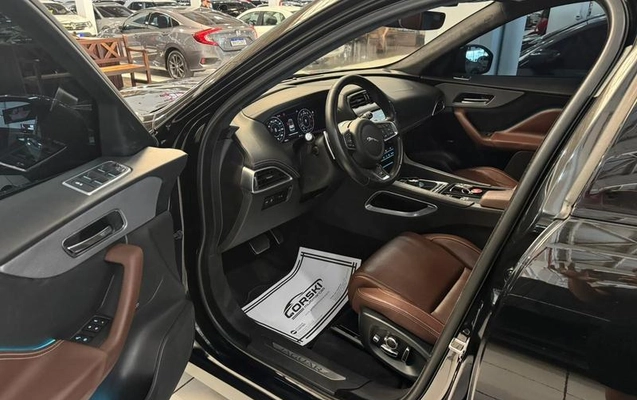 imagem-https://www.socarrao.com.br/sc-vehicle-images-prod/3094489/1789507810381-7954944_14_B_e9039e726d.jpeg