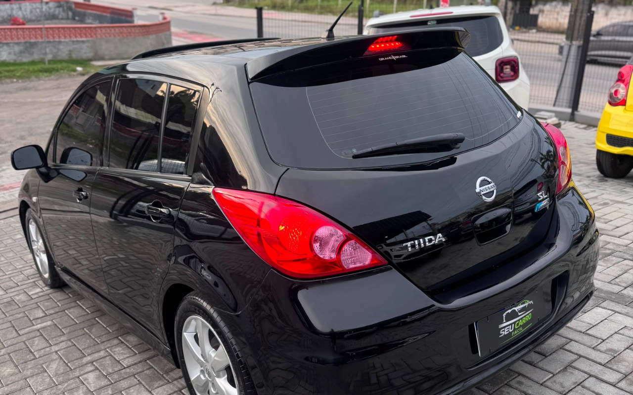 imagem-https://www.socarrao.com.br/sc-vehicle-images-prod/3094501/1786130906317-SU1HLTIwMjYwNzMwLVdBMDA3Mi5qcGc.jpg