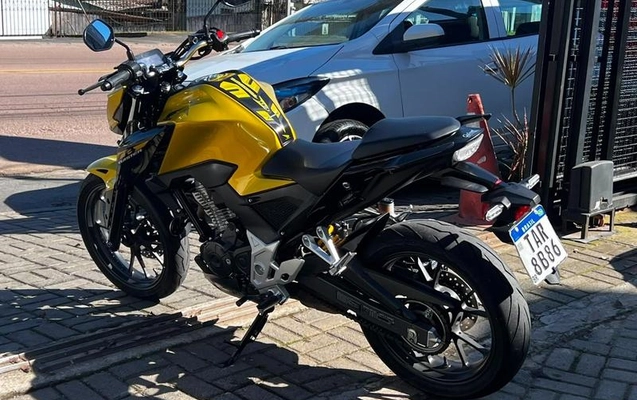 imagem-https://www.socarrao.com.br/sc-vehicle-images-prod/3094514/1789481152428-8359858_4_B_8a1074d6ee.jpeg