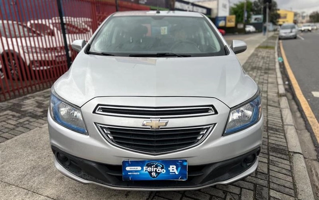 imagem-https://www.socarrao.com.br/sc-vehicle-images-prod/3094541/1788981875477-8360062_1_B_44075e66fa.jpeg