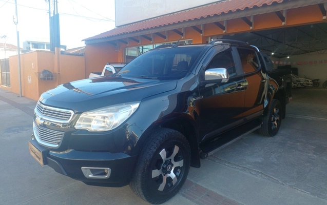 imagem-https://www.socarrao.com.br/sc-vehicle-images-prod/3094555/1786131430360-app-photos-pZHIA9L0o4RMDWudIfjRyBMn4lnzvUJn.jpg