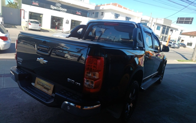 imagem-https://www.socarrao.com.br/sc-vehicle-images-prod/3094555/1786131430372-app-photos-l7N1vAqsgAwZ3DRadR3tS9jlzYxfJFg1.jpg