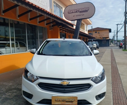 Chevrolet Onix 2019 Branco — foto 1 de 3