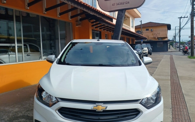 imagem-https://www.socarrao.com.br/sc-vehicle-images-prod/3094569/1786131621722-app-photos-OtaOWsUTI2qiZlsj93mAgjgchzZwfHRU.jpg