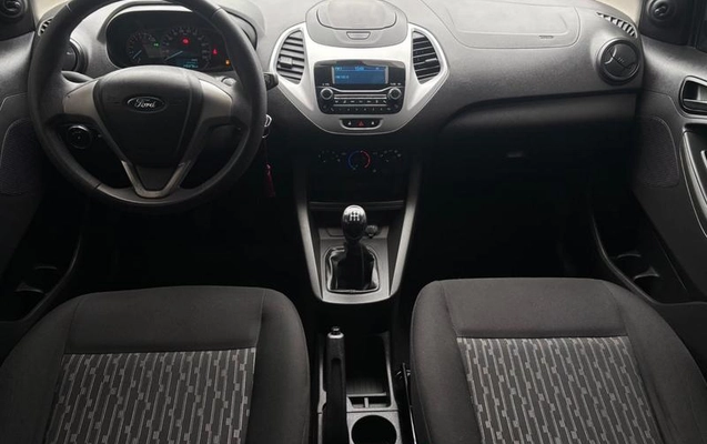 imagem-https://www.socarrao.com.br/sc-vehicle-images-prod/3094588/1786131906072-8170610_6_B_8f31436257.jpeg