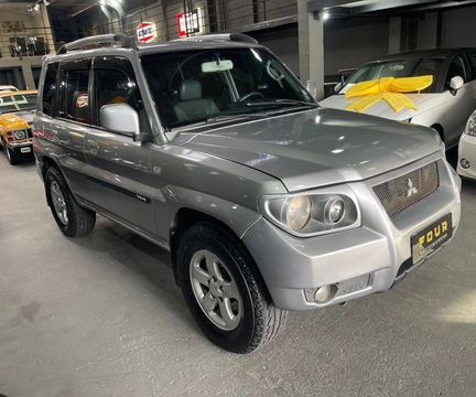 Mitsubishi Pajero TR4 2007 Prata — foto 1 de 3