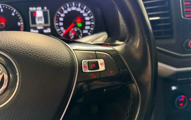 imagem-https://www.socarrao.com.br/sc-vehicle-images-prod/3094635/1787775031558-8360220_16_B_7b4d62343e.jpeg