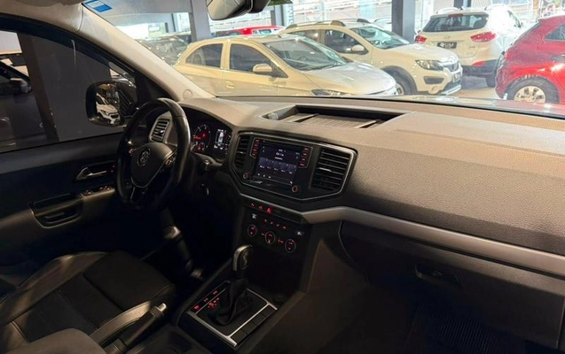 imagem-https://www.socarrao.com.br/sc-vehicle-images-prod/3094635/1787775031565-8360220_22_B_0fcab804d6.jpeg