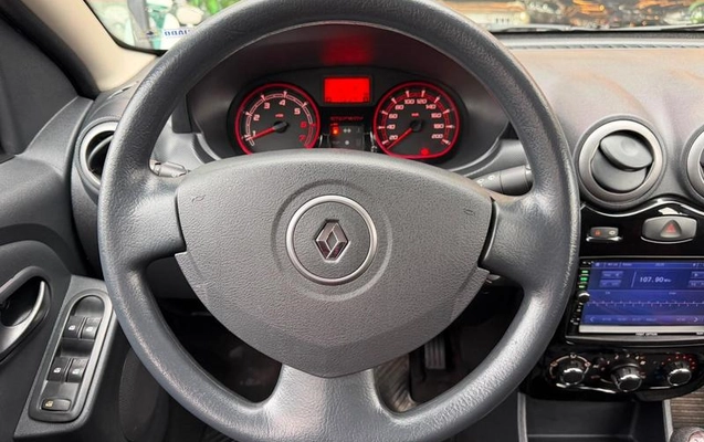 imagem-https://www.socarrao.com.br/sc-vehicle-images-prod/3094755/1790092995924-8299562_11_B_a53f132b7c.jpeg