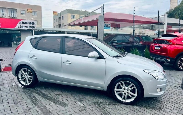 imagem-https://www.socarrao.com.br/sc-vehicle-images-prod/3094772/1786134832839-8360529_5_B_167286eb0a.jpeg