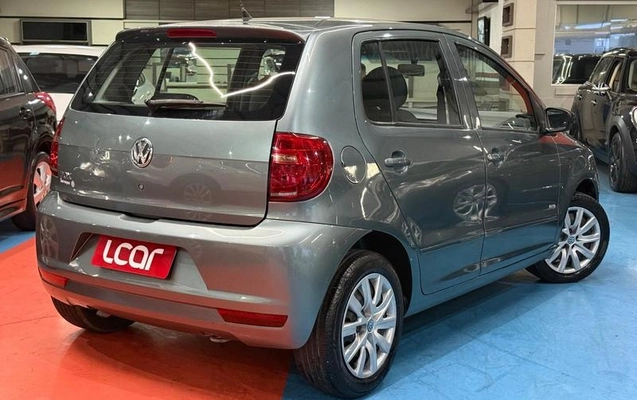 imagem-https://www.socarrao.com.br/sc-vehicle-images-prod/3094786/1786134944637-8356901_4_B_2a39117f08.jpeg
