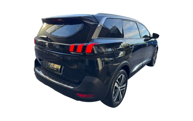 imagem-https://www.socarrao.com.br/sc-vehicle-images-prod/3094820/1789409890051-5lM1kNcRkUtJQvPxhmMo9ZN8Wx4PXm5O.jpg