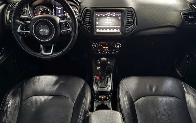 imagem-https://www.socarrao.com.br/sc-vehicle-images-prod/3094860/1788291821543-3InbiBnfggz84ovbf1z9lG8YCTcPXrrd.jpg
