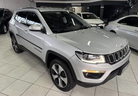 Jeep Compass 2017 Prata — foto 1 de 3