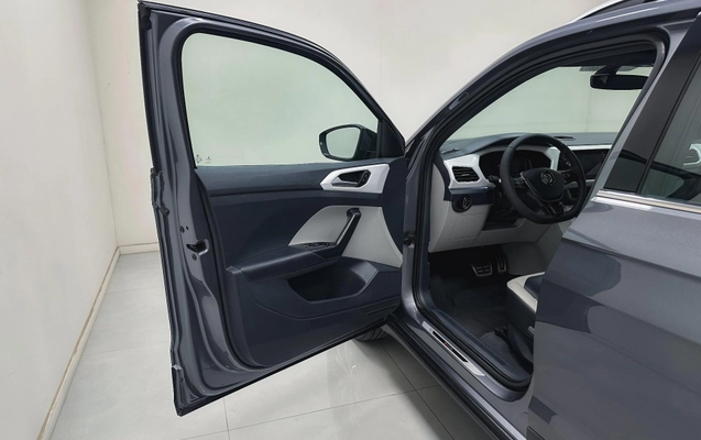 imagem-https://www.socarrao.com.br/sc-vehicle-images-prod/3094865/1786136537620-fd6d7625a1bb4dbfaeba1967d13d8e43_1786136526442.jpg