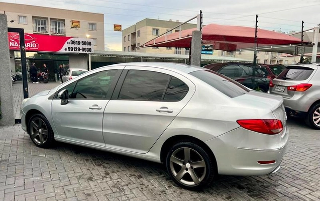 imagem-https://www.socarrao.com.br/sc-vehicle-images-prod/3094870/1788181298968-6900258_12_B_bd8de1eda8.jpeg