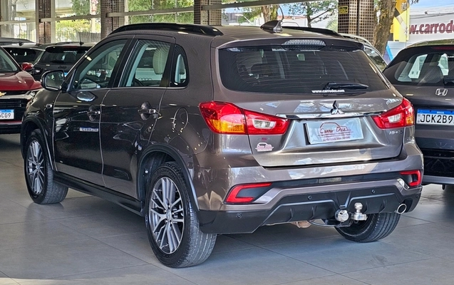 imagem-https://www.socarrao.com.br/sc-vehicle-images-prod/3094885/1789239816447-fHEZx6qFOMPYpVzSzAASq81IJHG5pZiX.jpg