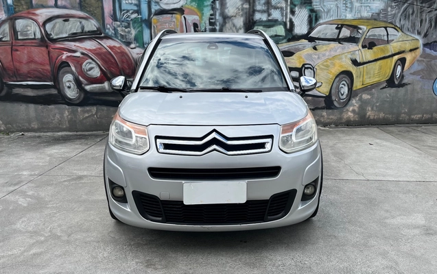 imagem-https://www.socarrao.com.br/sc-vehicle-images-prod/3094908/1789411707159-2dc85baf2f4a4af6b48216fb971d91d7_1786137722504.jpg