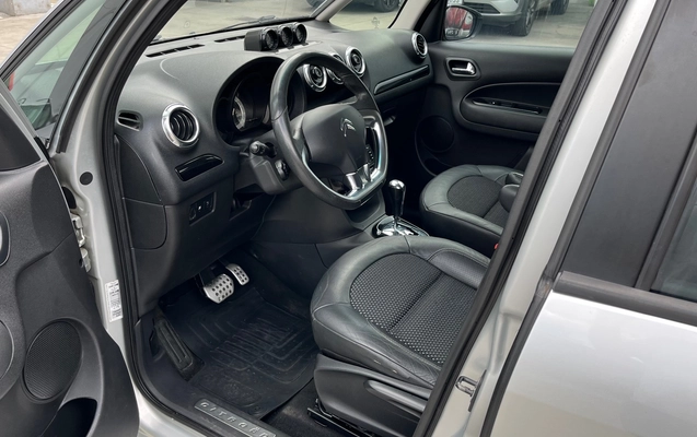 imagem-https://www.socarrao.com.br/sc-vehicle-images-prod/3094908/1789411707164-0c0d8d0948b2485e8282fa47d5cd0350_1786137722487.jpg