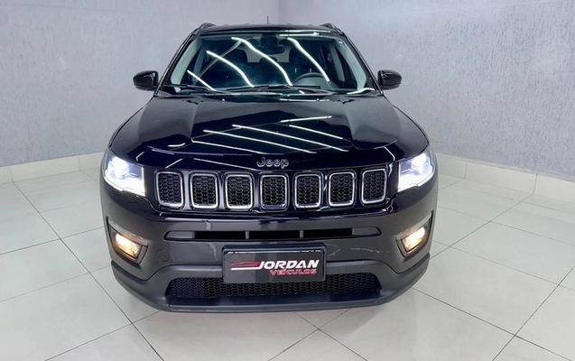 imagem-https://www.socarrao.com.br/sc-vehicle-images-prod/3094921/1789420493943-6910903_5_B_41a80d527e.jpeg