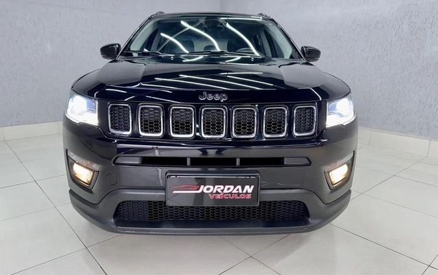 imagem-https://www.socarrao.com.br/sc-vehicle-images-prod/3094921/1789420493945-6910903_6_B_09b89eed72.jpeg