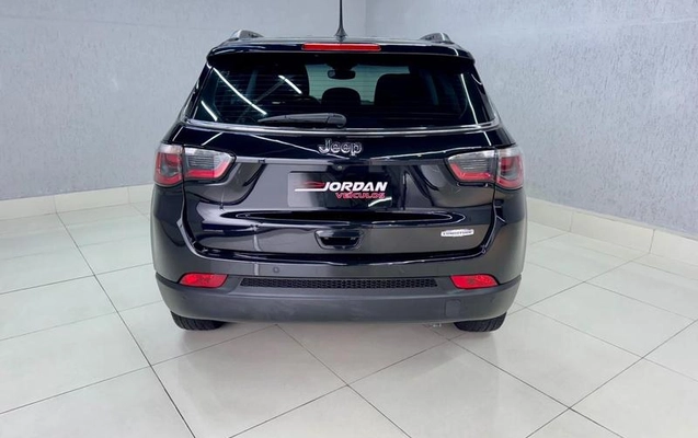 imagem-https://www.socarrao.com.br/sc-vehicle-images-prod/3094921/1789420493946-6910903_7_B_52479e6024.jpeg