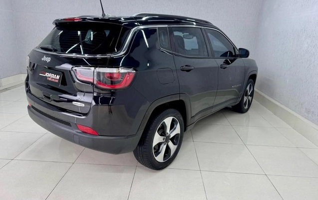 imagem-https://www.socarrao.com.br/sc-vehicle-images-prod/3094921/1789420493947-6910903_9_B_bb57a7aa13.jpeg