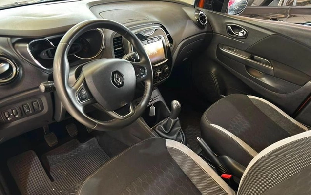 imagem-https://www.socarrao.com.br/sc-vehicle-images-prod/3094930/1787590407894-8360905_5_B_81b65de14d.jpeg