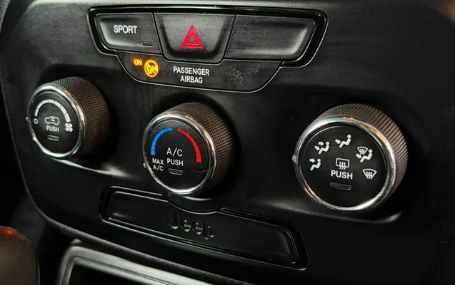 imagem-https://www.socarrao.com.br/sc-vehicle-images-prod/3094934/1789126714426-8293445_12_B_a4bba17444.jpeg