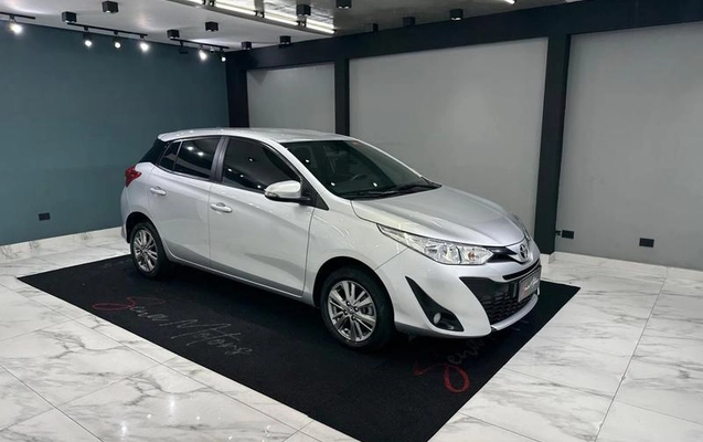imagem-https://www.socarrao.com.br/sc-vehicle-images-prod/3094994/1789663490750-8345493_2_B_e1f0874dcc.jpeg