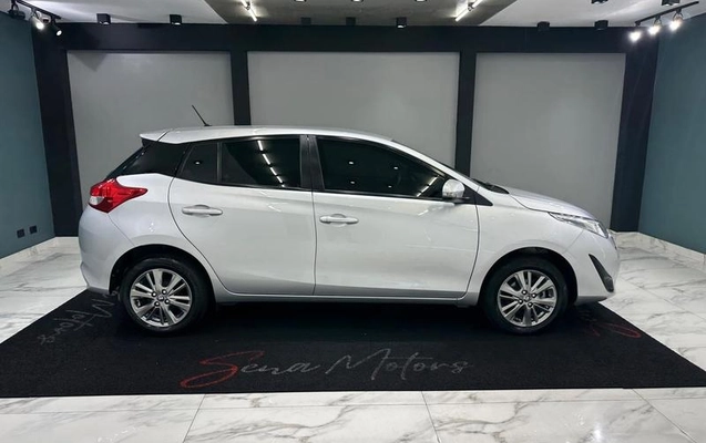 imagem-https://www.socarrao.com.br/sc-vehicle-images-prod/3094994/1789663490752-8345493_3_B_81a3e59e84.jpeg