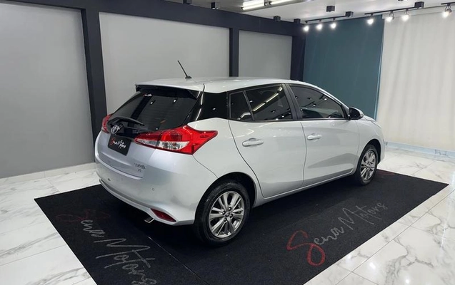 imagem-https://www.socarrao.com.br/sc-vehicle-images-prod/3094994/1789663490753-8345493_4_B_bcfdc7f038.jpeg