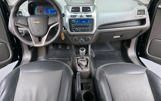 imagem-https://www.socarrao.com.br/sc-vehicle-images-prod/3095215/1789396969796-8355216_15_B_29908eebf2.jpeg